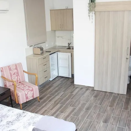 Apartments,polynikis Sea-cret, Apartment Pachyammos
