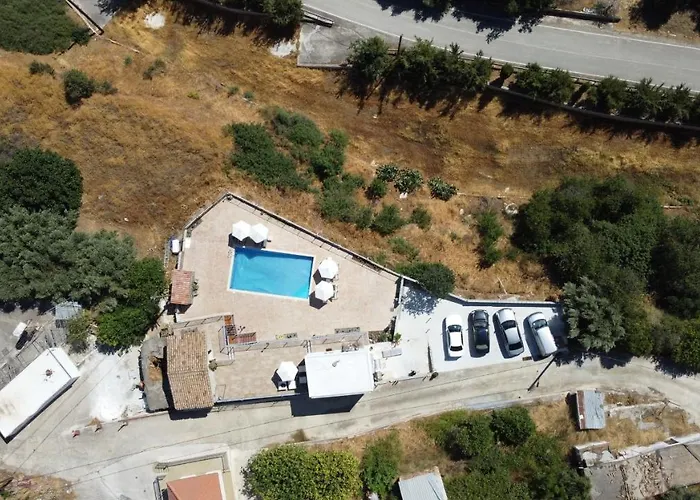 Apartments,polynikis Sea-cret,