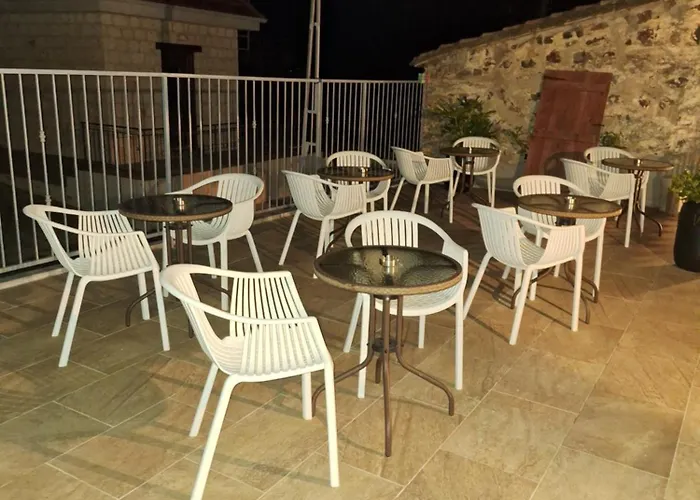 Apartments,polynikis Sea-cret,